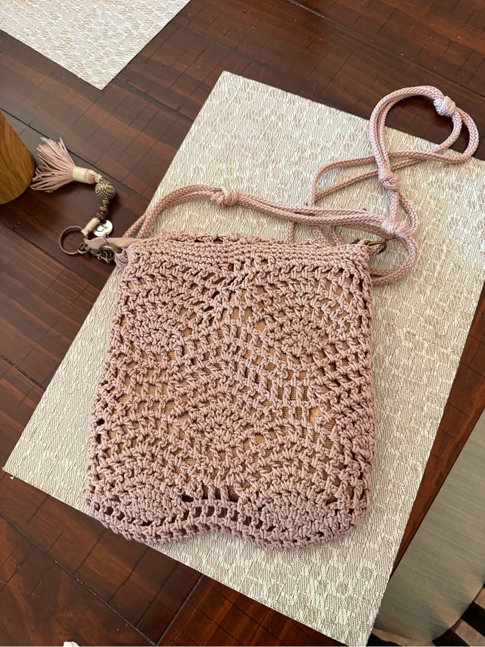 The Sak “Sayulita” crochet blush pink bag 30 year anniversary bag - Picture 4 of 16